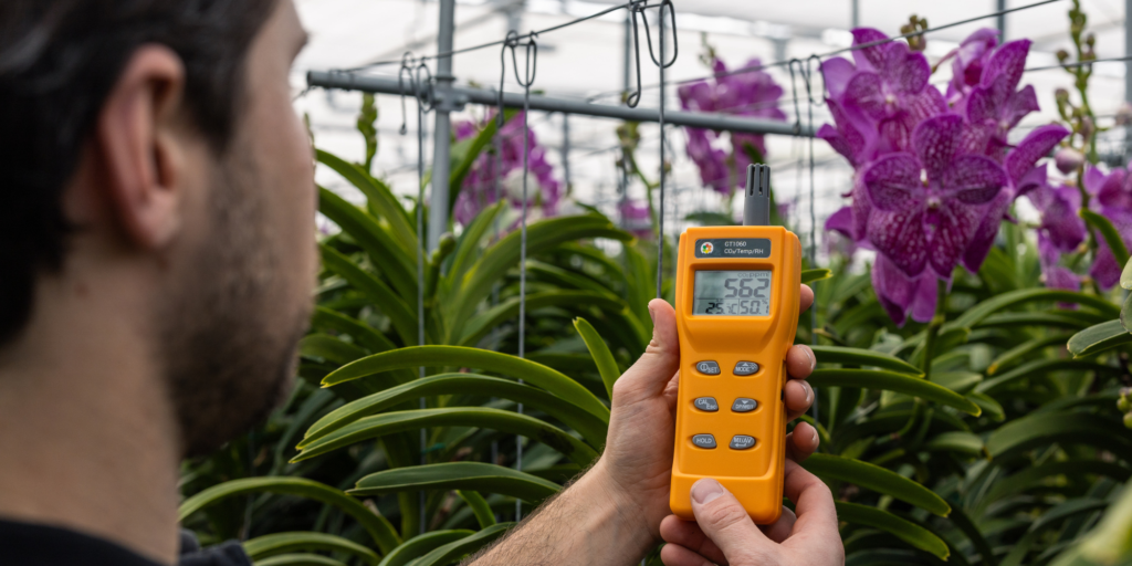 CO₂, temperatuur en relatieve luchtvochtigheid meter